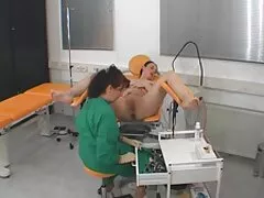 מעסה אבוני מעניקה לחברה הטוב שבור צפיה ישירה בסרטי סקס חינם הלב עיסוי