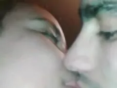 חברה חובבת צרפתייה מנסה סקס לצפיה חינם סקס אנאלי במצלמה